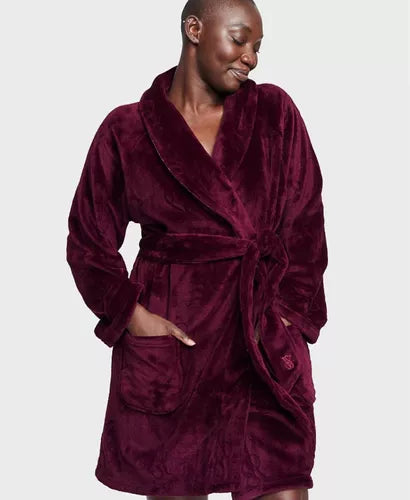 Short Cozy Robe
