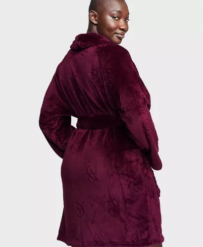 Short Cozy Robe