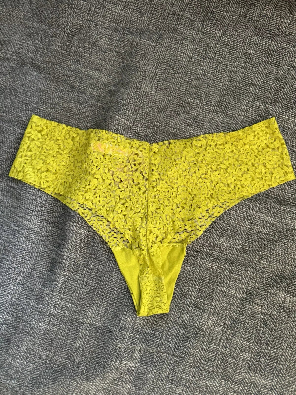 No Show Soft Lace Thong Panty