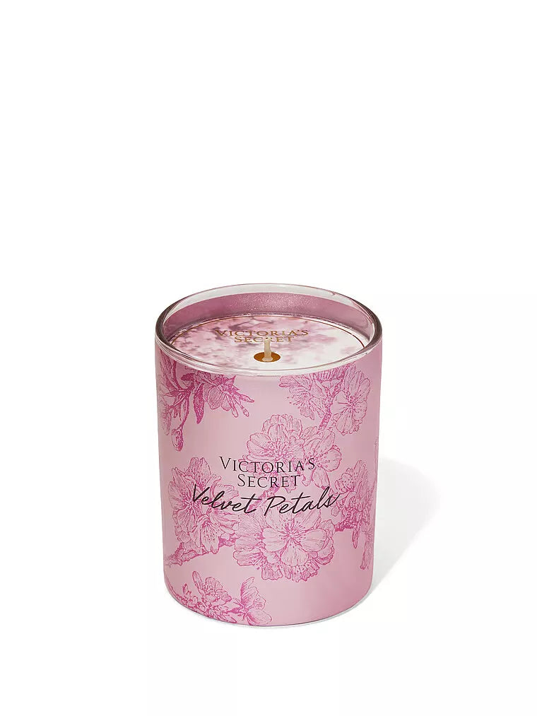 Velvet Petals Scented Candle