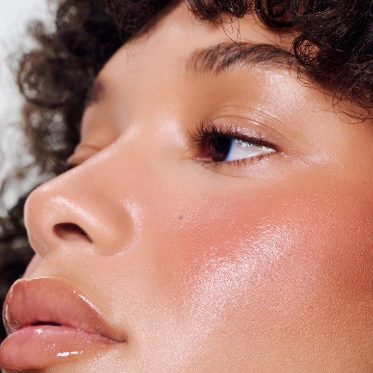 Pocket Blush Tan line
