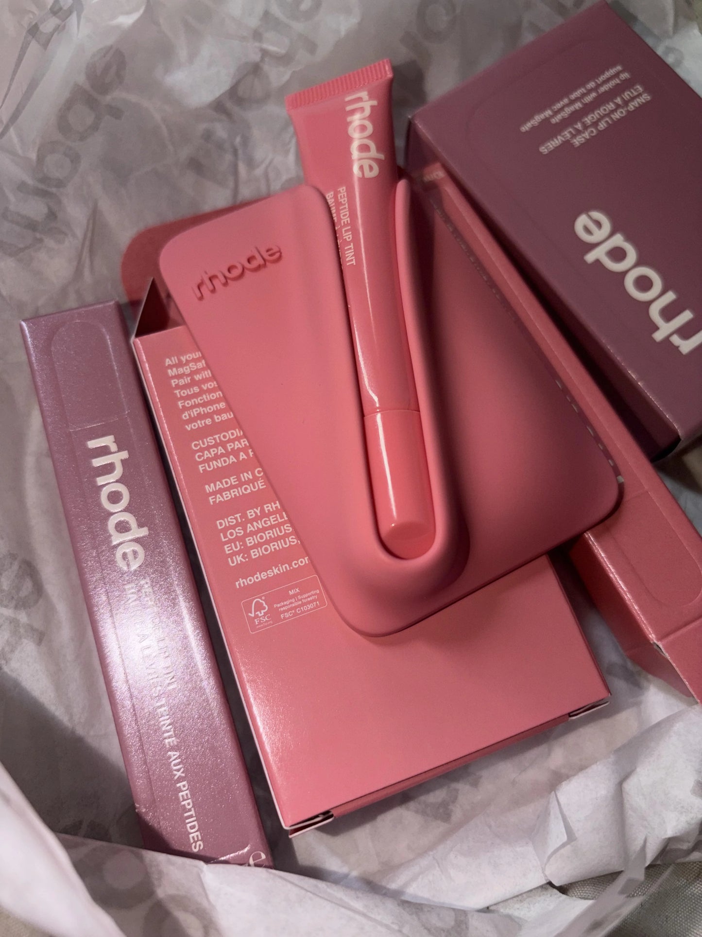 Rhode snap-on lip Case